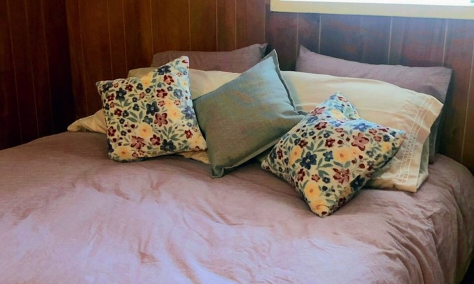 Visalia Apartment | Studio with private entrance, centrally located