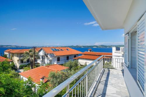 Aristotelis Hotel | Studios Garifalia