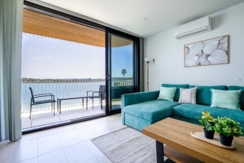 Batemans Bay Apartment | Stunning 1-Bed Bayside Apartment with Superb Views
