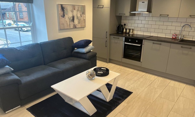 Bicester Apartment | Stunning 1 Bedroom Apartment in Bicester Town