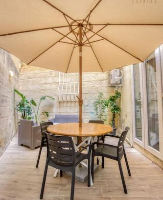 Cospicua Apartment | Stunning 1BR home in charming town of Bormla by 360 Estates