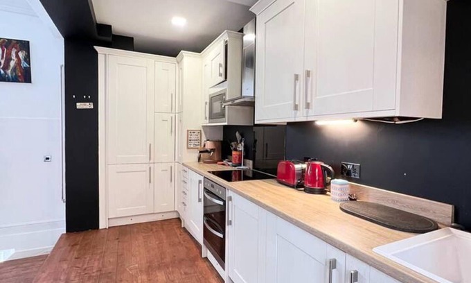 Maidstone Apartment | Stunning 2-bed Apartment in Maidstone