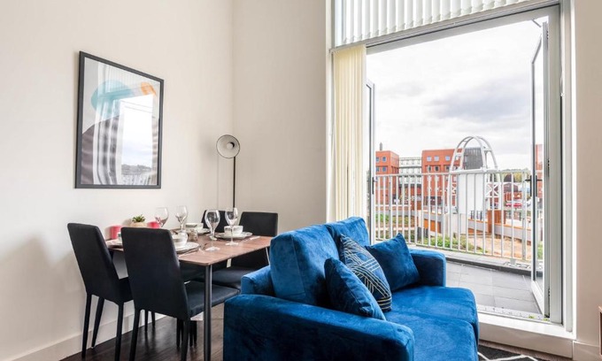 Rotherham Apartment | Stunning 2 Bed Riverside Apartment with Balcony