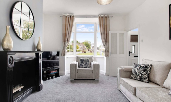 Kirk Merrington House | Stunning 2-Bedroom Village Escape in Spennymoor