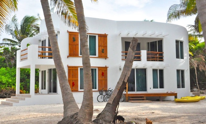 San Pedro Condo | Stunning 2 Condos up to 12 People. Free Snorkeling & Fishing