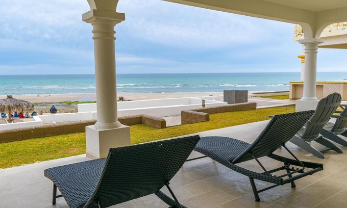 Sandy Beach Villa | Stunning 3 Bedroom Beach Villa on Sandy Beach at Las Palmas Beachfront Resort V-16 villa