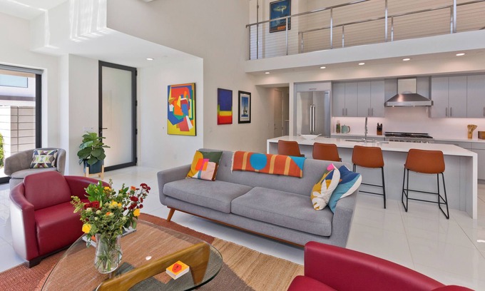 Baristo House | Stunning 3-bedroom, 3.5-bath Palm Springs Home with Pool/Spa and Mountain Views