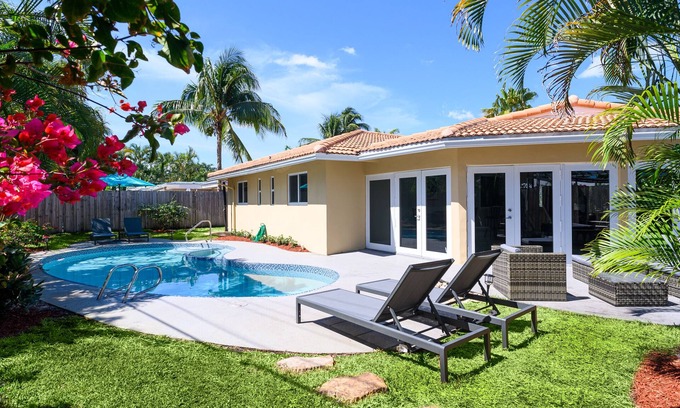 Coral Ridge Isles House | Stunning 4 Bedrooms House with Pool 6 mins to Ocean
