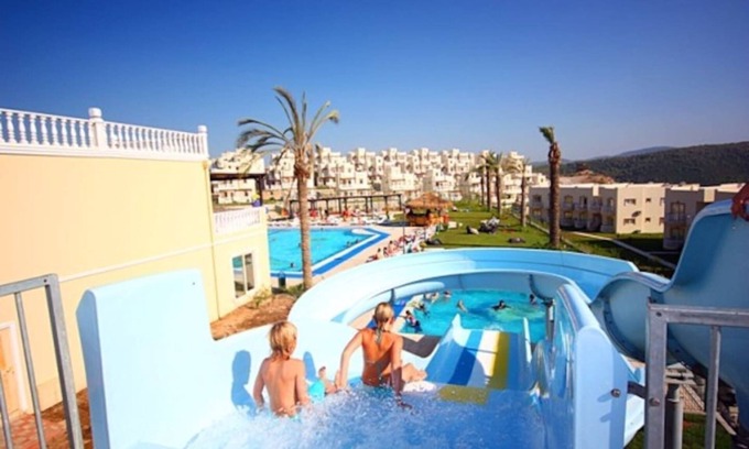 Milas Villa | Stunning 4 Bedroom Private Villa - With Pool