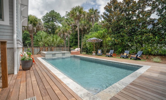 West Beach House | Stunning 7 BR Home on Eugenia, Private Pool, 100 yards to Beach!