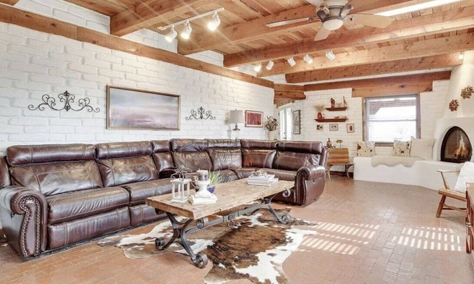 Corrales House | Stunning adobe home in the heart of Corrales.