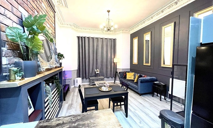Liverpool Apartment | Stunning and Modern Apartment in Liverpool