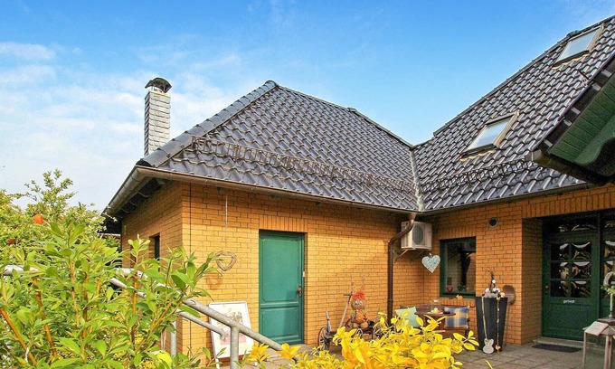Muritz Apartment | Stunning apartment in Klink with WiFi