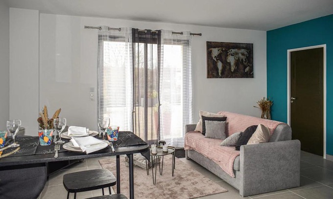Lantic Apartment | Stunning Apartment In Lantic With Wifi