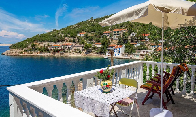 Senj Apartment | Stunning apartment in Senj with kitchen