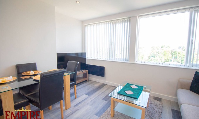 Sheldon Apartment | Stunning Apartment on Coventry Road!