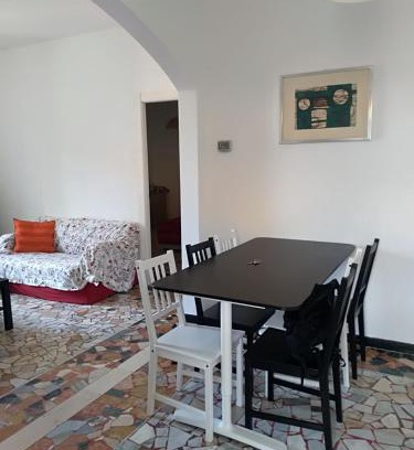Cinque Terre Apartment | Stunning Aptm in Villa