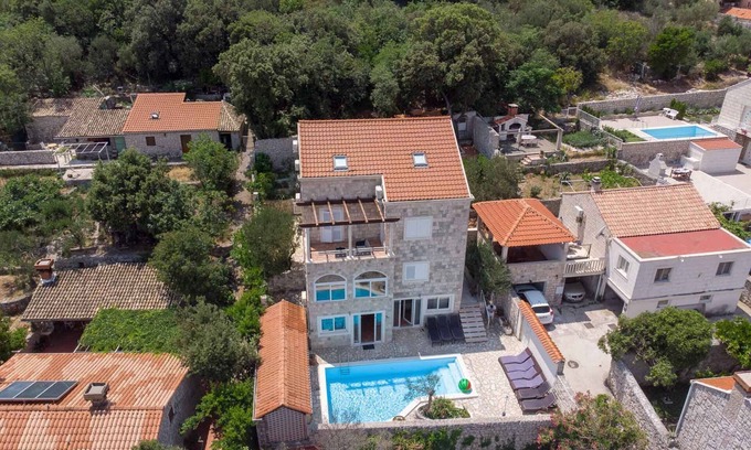 Orasac Villa | Stunning Dubrovnik Villa | 9 Bedrooms | Villa Zaton Deluxe | Amazing Sea Views.