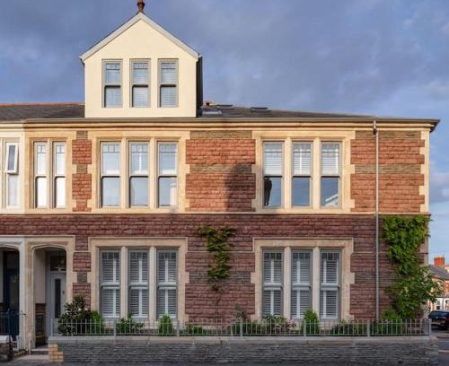 Roath House | Stunning four bedroom Cardiff house