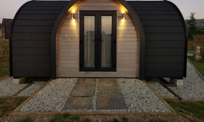 Port Isaac Cabin | Stunning Glamping4- Seaview-Dog Friendly-All year