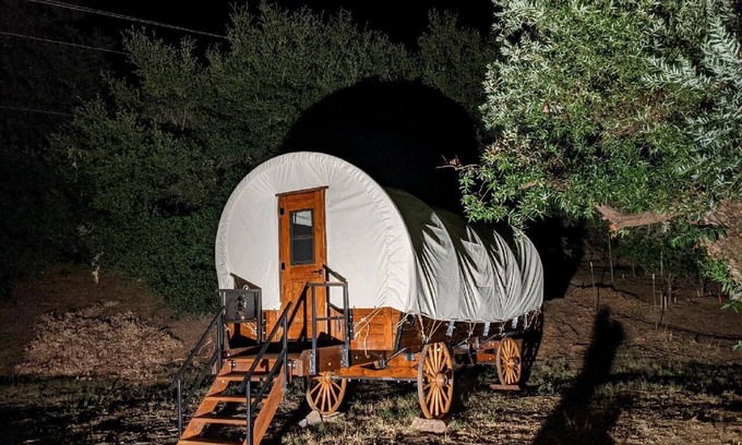 Julian House | Stunning Hand-Crafted Authentic Covered Wagon