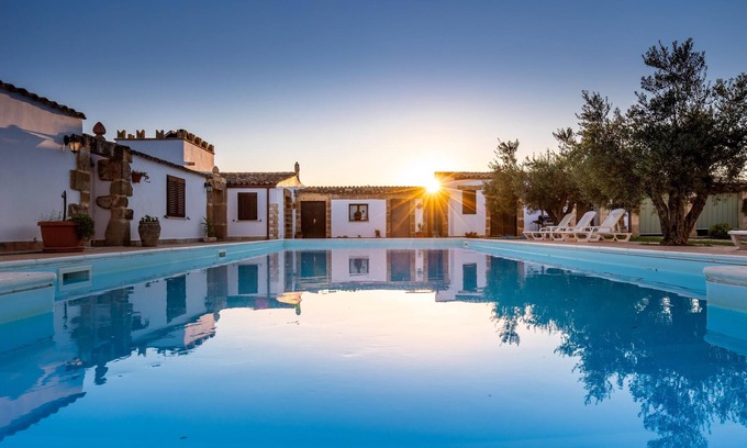Castelvetrano Villa | Stunning Historic Villa With Private Pool