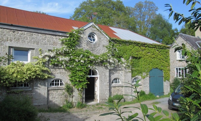 Lustleigh House | Stunning, historic two bedroom Barn with private garden on Dartmoor