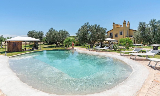Canino House | Stunning Home in Canino VT With 6 Bedrooms, Sauna and Private Swimming Pool