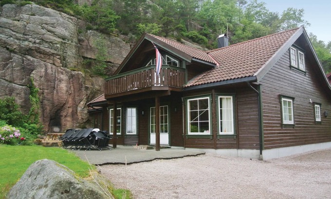 Lindesnes House | Stunning home in Lindesnes with sauna