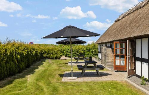 Hasmark Strand House | Stunning Home In Otterup With Kitchen