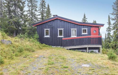 Sjusjoen House | Stunning Home In Sjusjøen With Kitchen