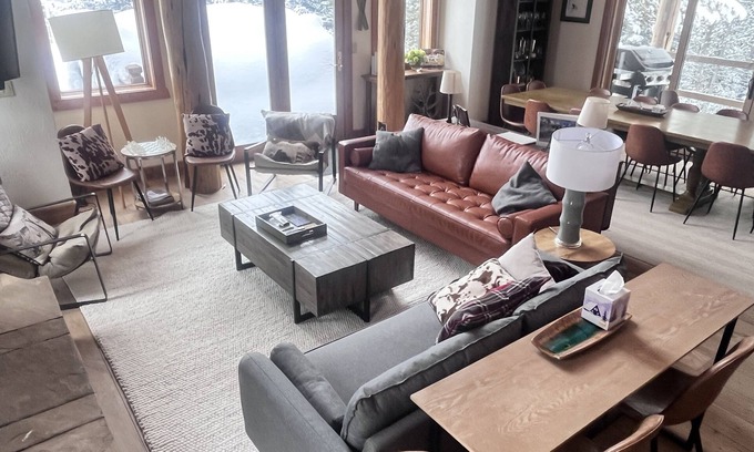 Big Sky Ski Chalet | Stunning home near slopes with 3 decks, hot tub & 2 kitchens - dog-friendly
