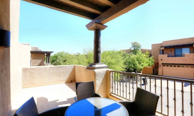 Troon North House | Stunning home on the 8th green of North Troon in Scottsdale Arizona