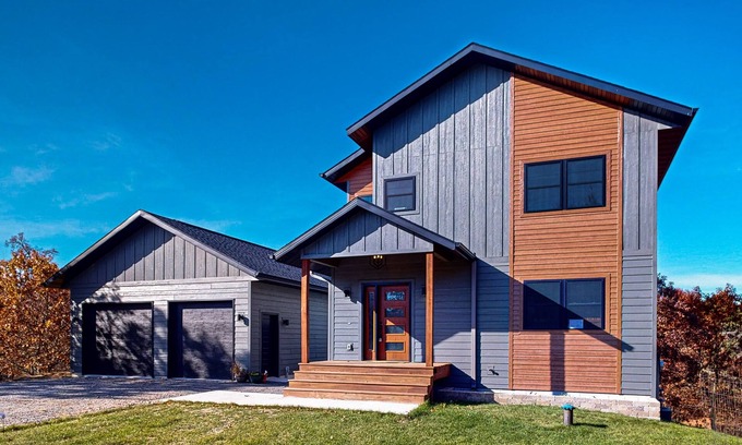 Nekoosa House | Stunning Home w/EV Charger, near Lakes, Trails, Golf & Lake Arrowhead Amenities