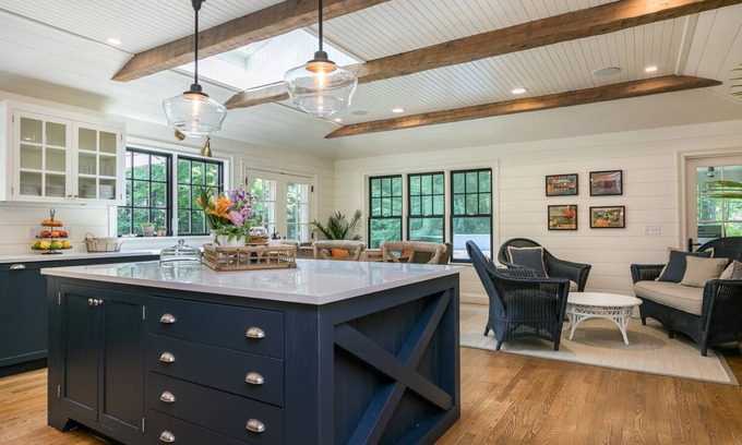 Pond Cove House | Stunning home w/private beach and hot tub. Sleeps 12. 9 mins to DT Portland.
