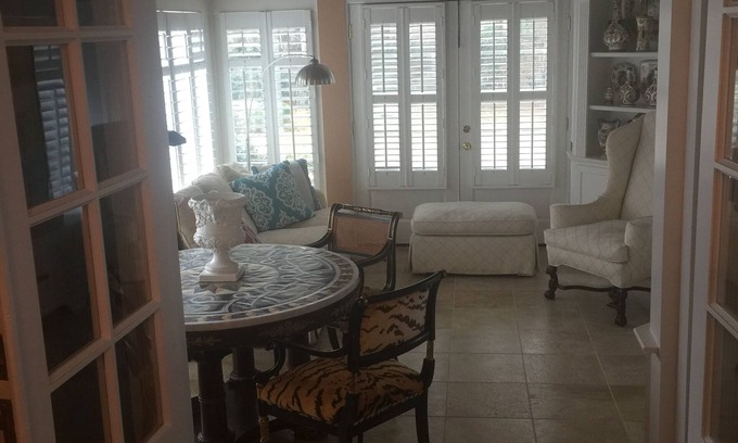Crescent Hill House | Stunning Kentucky Derby home located only 6 miles from the Track