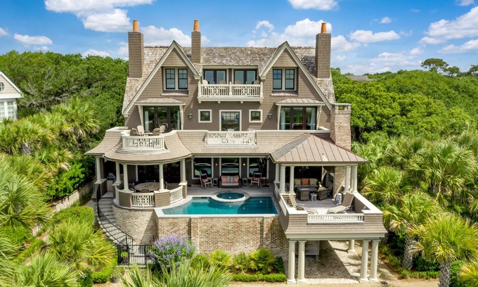 Vanderhorst Plantation House | Stunning Kiawah Oceanfront Luxury Rental