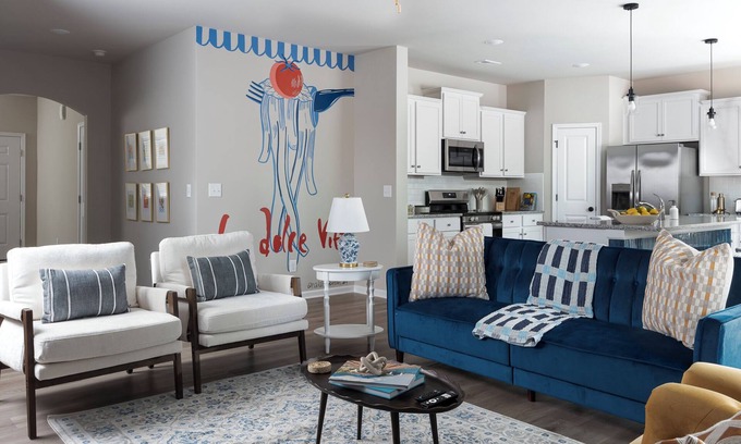 Paw Creek House | Stunning KingBed Ste - Family Friendly - 15Mins to Uptown - BBQ Grill - Firepit