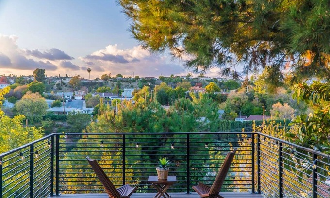 Monterey Park House | Stunning LA Luxury Retreat Ideal for Work or Play