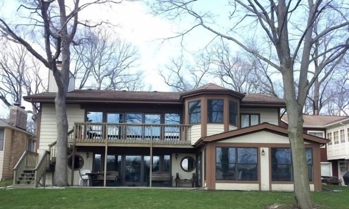 Powers Lake House | Stunning Lake Front Home-Minutes From Down Town Lake Geneva WI