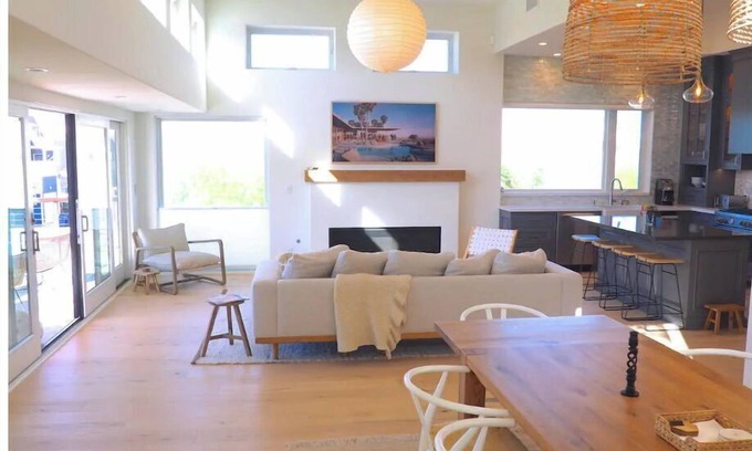 Pierpont Bay House | Stunning New Construction Steps From The Beach