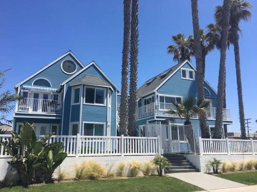 Ocean Beach House | Stunning OB Ocean View Stay