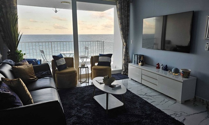 Vilomar Condo | Stunning Ocean Views with direct Beach access
