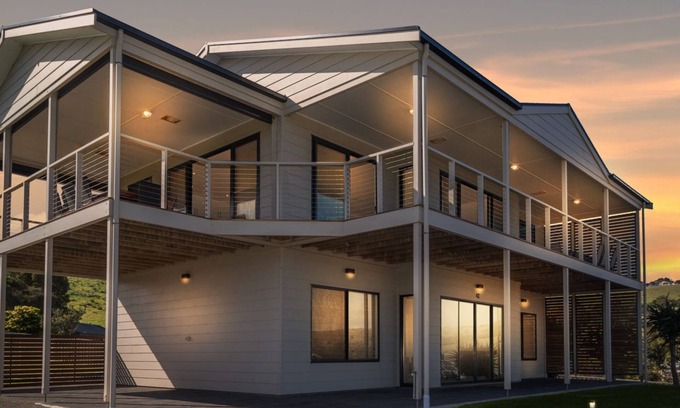 Carrickalinga House | Stunning on Stacey - 42 Stacey Drive
