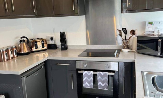 Bridlington Ski Chalet | Stunning One Bed Modern & Contemporary Chalet