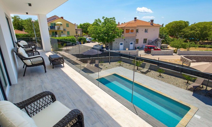 Skrbcici House | Stunning private villa for 10 guests with A/C, private pool, WIFI, TV, terrace and parking