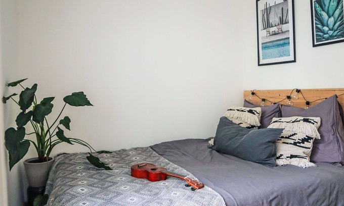 Langewahl House | Stunning private villa for 2 guests with TV, terrace, pets allowed and parking