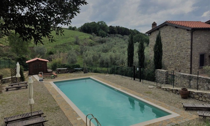 Villa A Sesta Villa | Stunning private villa with A/C, pool, WIFI, TV, patio, panoramic view and parking, close to Siena