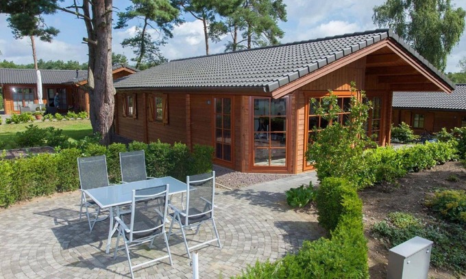Langeberg House | Stunning private villa for 8 people with WIFI, TV and terrace
