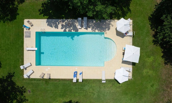 Santarello Villa | Stunning private villa with private pool, hot tub, WIFI, TV and pets allowed, close to Montepulc.